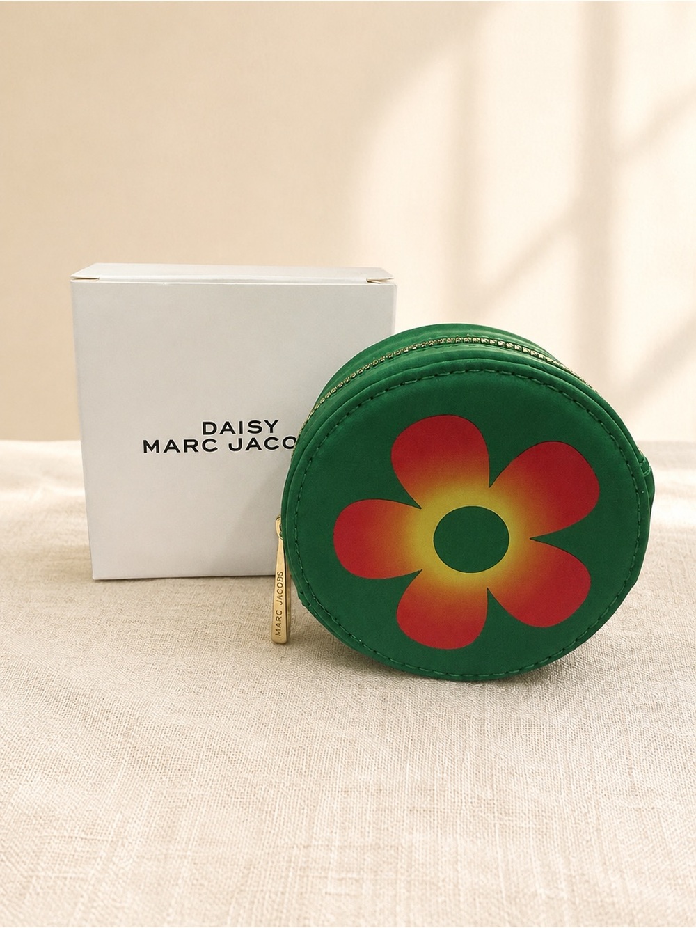 Marc Jacobs Green Round Coin Pouch with Red-Orange Daisy